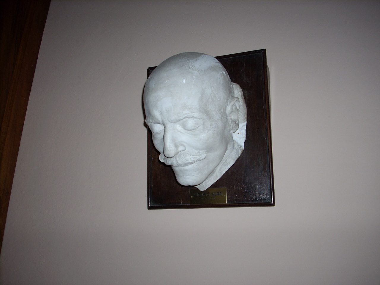 Augusto Murri funereal mask, Bologna - 01.jpg